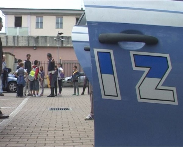 scuole commissariato polizia chiavari