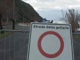 frana galleria moneglia massi chiusura