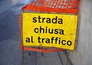 strada chiusa