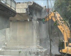 DEMOLIZIONE PONTE CARASCO 2