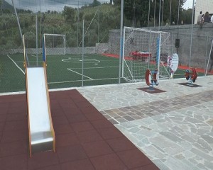 140517 nuova area giochi Trigoso