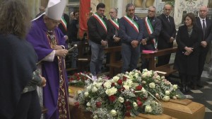 funerali coppia leivi