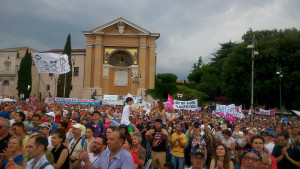 manifestazione pro famiglia