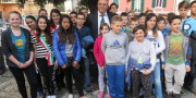 Presidente Bruzzone e studenti scuola Stella