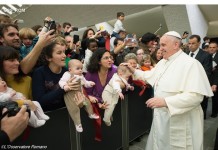 “Amoris Laetitia”. Papa: misericordia e integrazione per tutte le famiglie