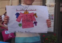 Tifosi, appassionati e curiosi lungo le strade di Chiavari per il Giro d’Italia