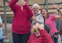 “L’altro notiziario” questa sera puntata speciale sui giochi “Give me five”