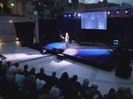 “Adesso si sogna!”: lo spettacolo inaugurale dell’Andersen di Sestri Levante all’Arena Conchiglia