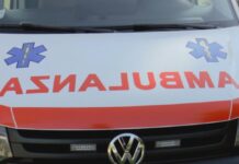 Sestri Levante, incidente in piscina per una bambina. Codice rosso al Gaslini
